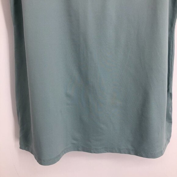 Reitmans Seafoam Blue/Green Rounded Square Neck Activewear Tank Top size 1x - Picture 3 of 13